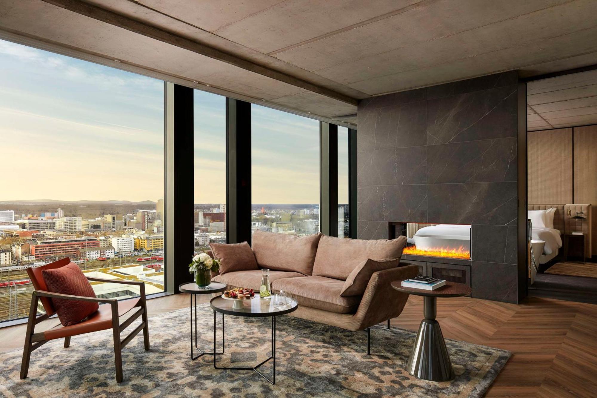 Nh Collection Frankfurt Spin Tower Hotel Франкфурт на Майн Екстериор снимка