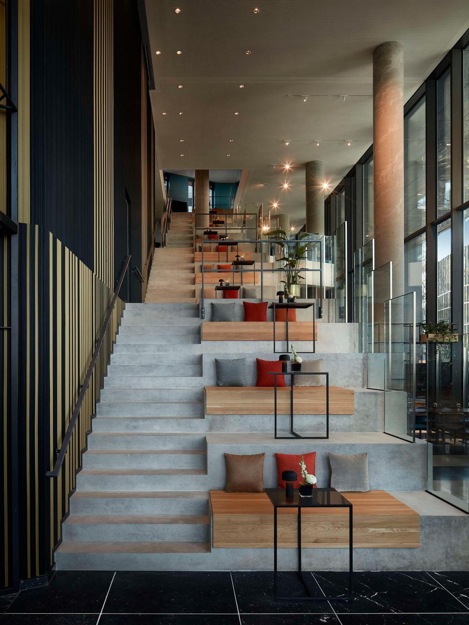 Nh Collection Frankfurt Spin Tower Hotel Франкфурт на Майн Екстериор снимка