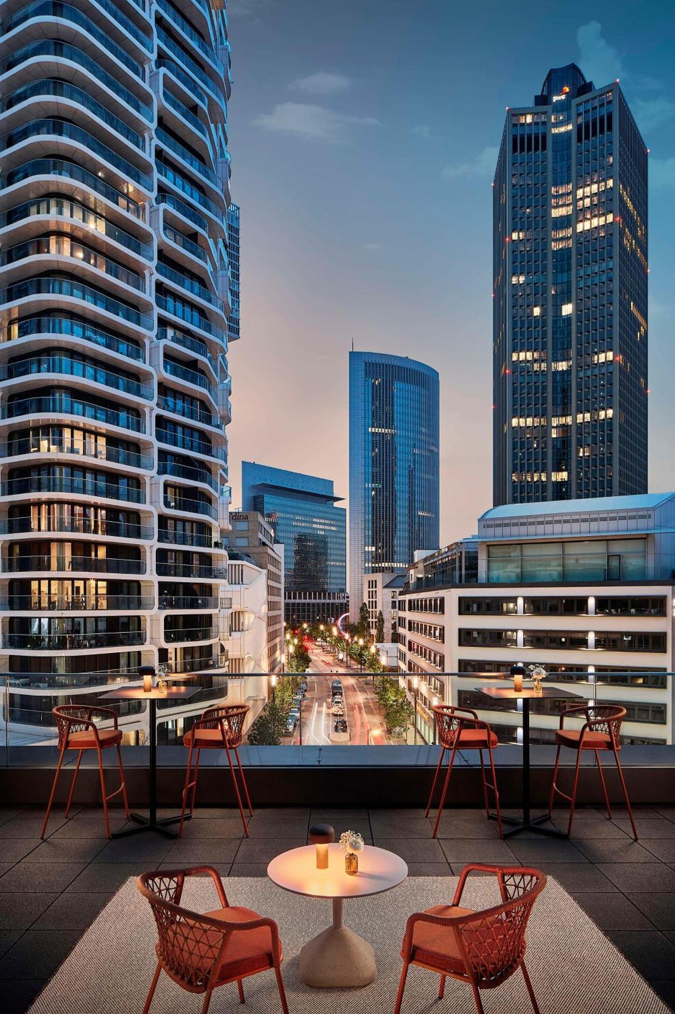 Nh Collection Frankfurt Spin Tower Hotel Франкфурт на Майн Екстериор снимка
