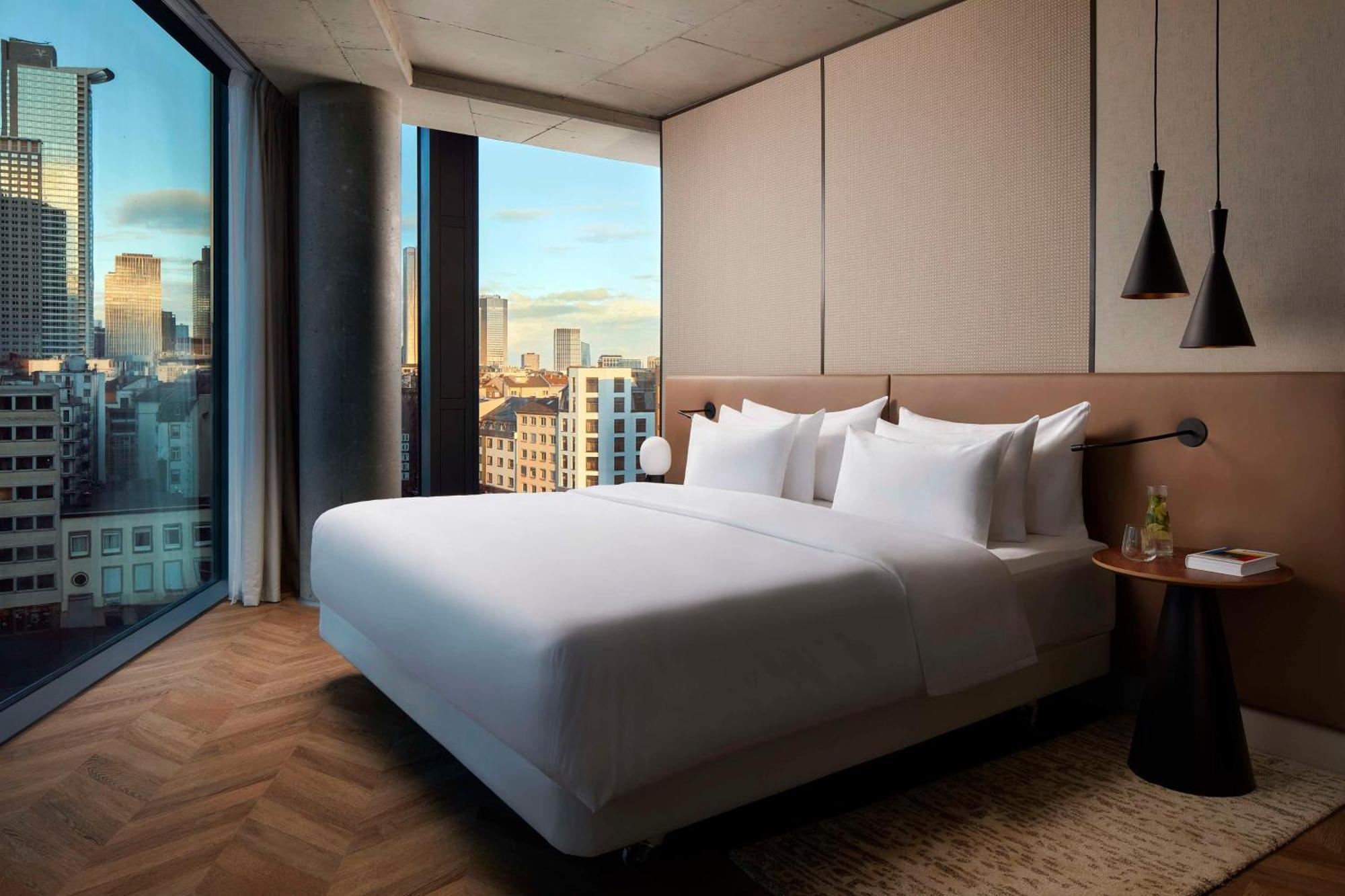 Nh Collection Frankfurt Spin Tower Hotel Франкфурт на Майн Екстериор снимка