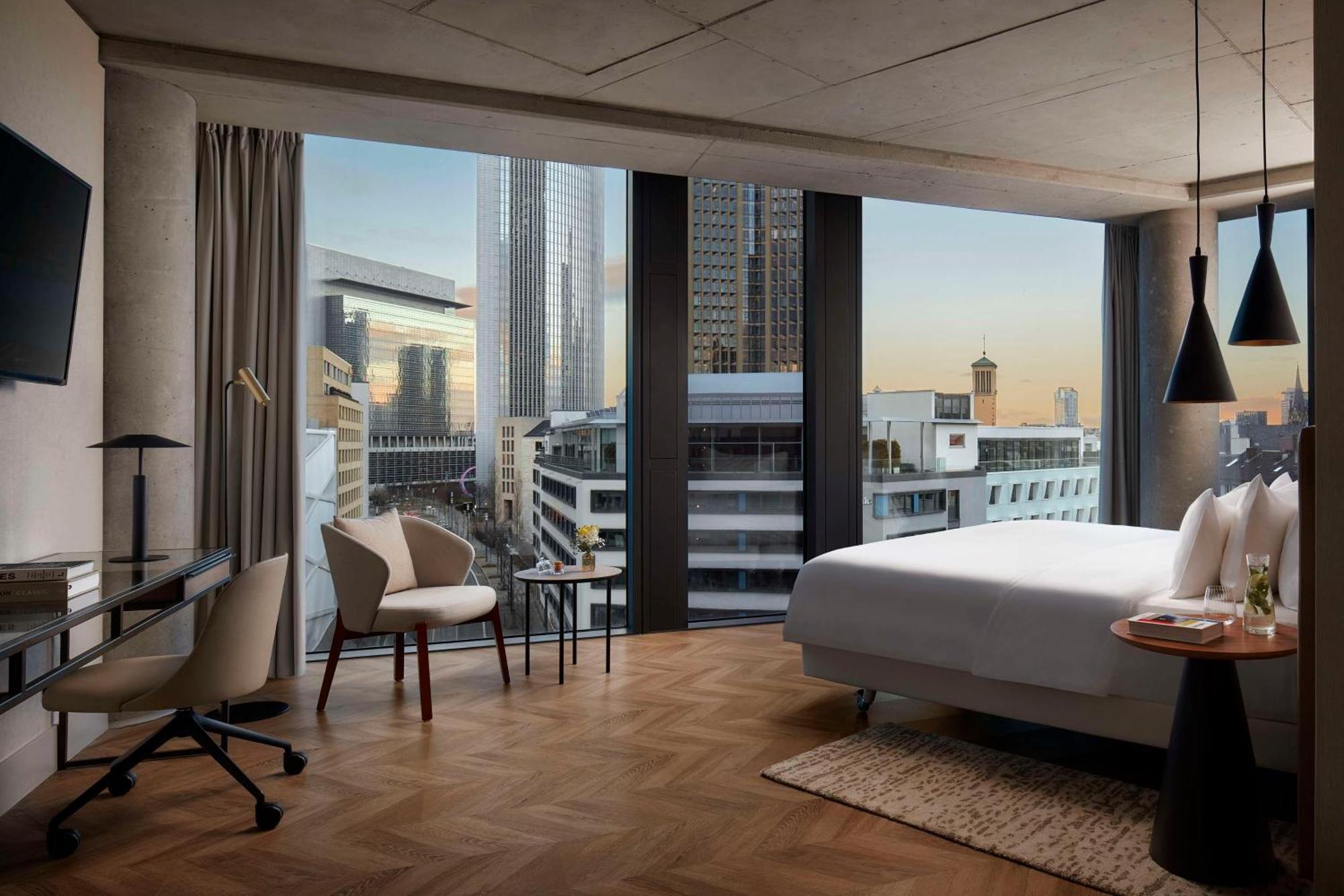 Nh Collection Frankfurt Spin Tower Hotel Франкфурт на Майн Екстериор снимка