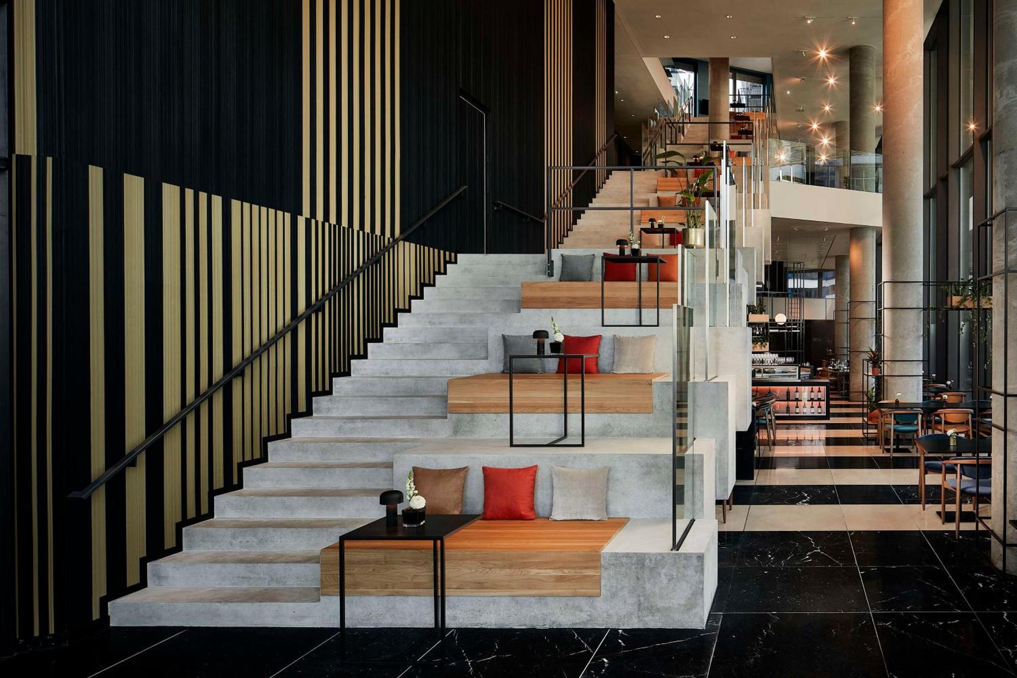 Nh Collection Frankfurt Spin Tower Hotel Франкфурт на Майн Екстериор снимка