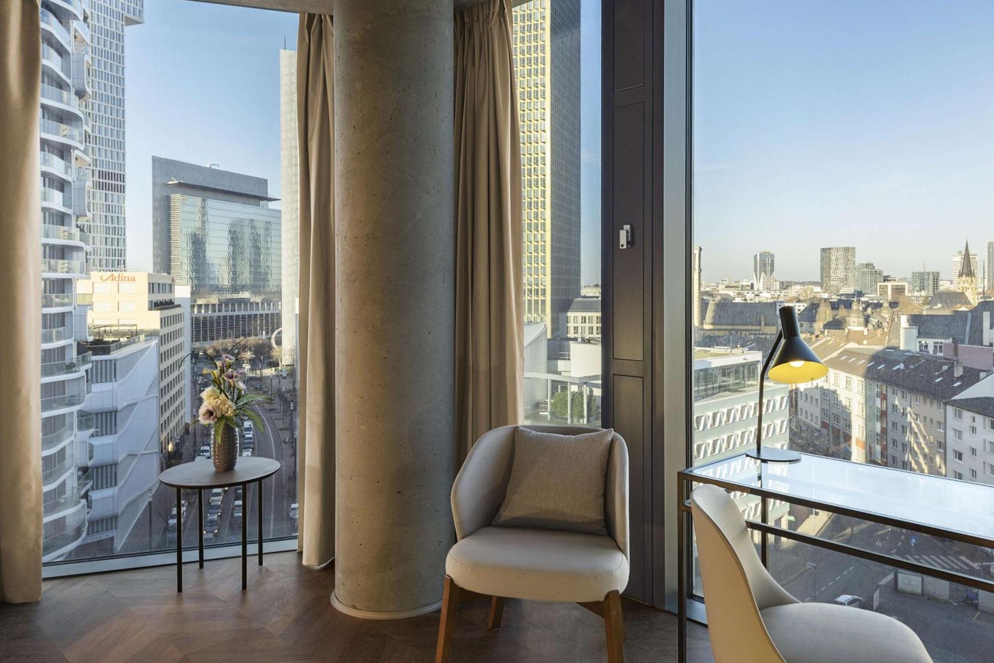 Nh Collection Frankfurt Spin Tower Hotel Франкфурт на Майн Екстериор снимка