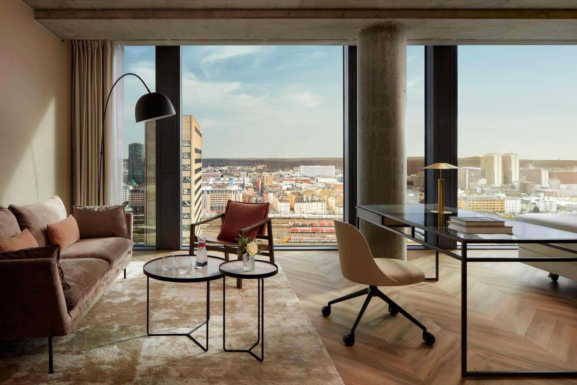 Nh Collection Frankfurt Spin Tower Hotel Франкфурт на Майн Екстериор снимка