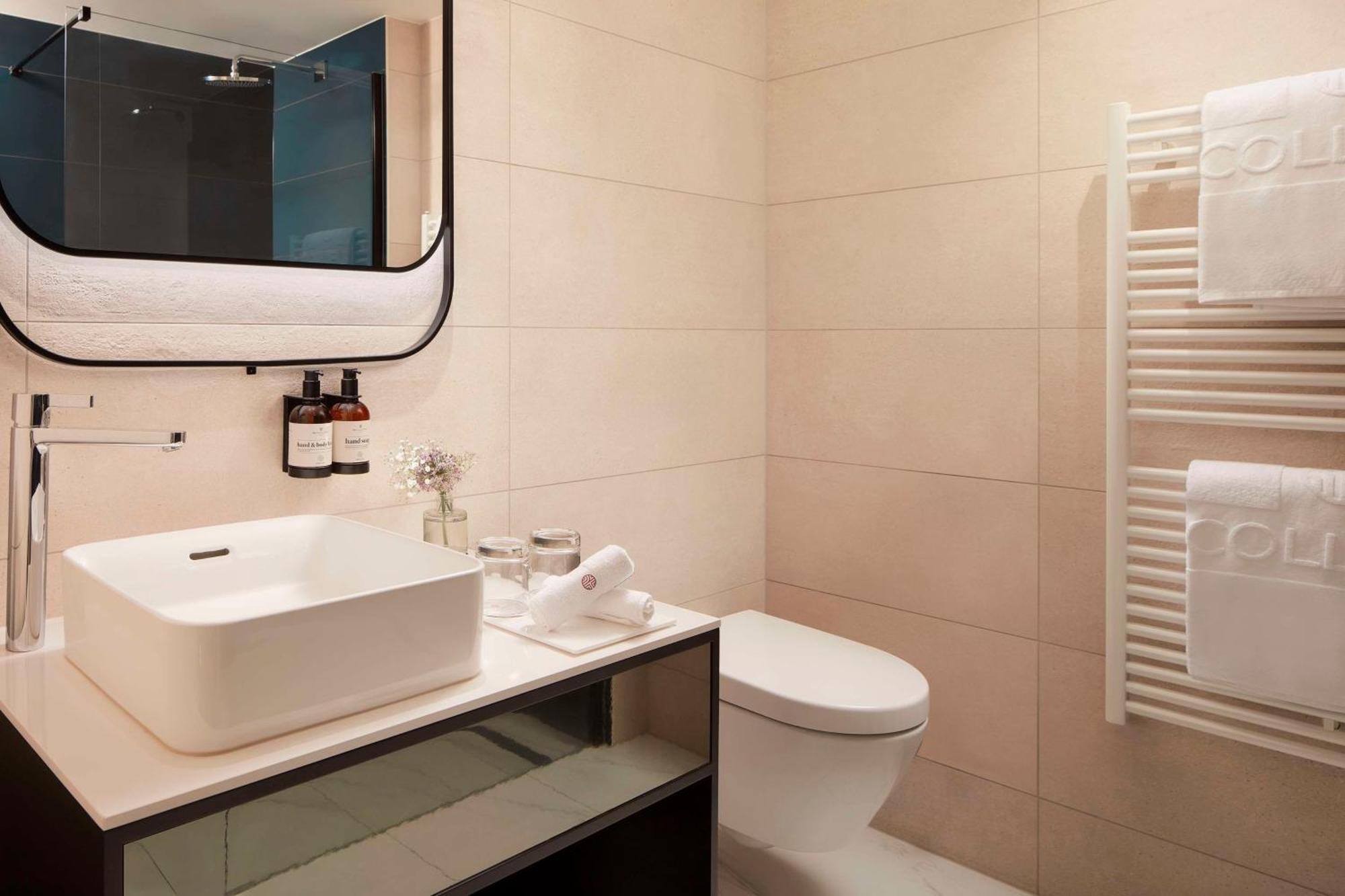 Nh Collection Frankfurt Spin Tower Hotel Франкфурт на Майн Екстериор снимка