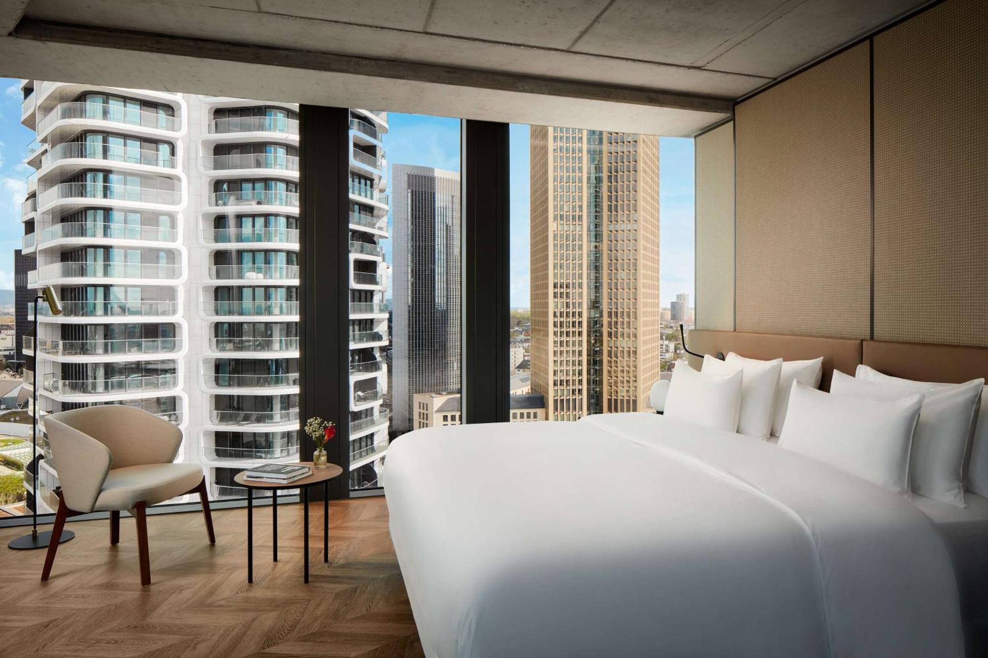 Nh Collection Frankfurt Spin Tower Hotel Франкфурт на Майн Екстериор снимка