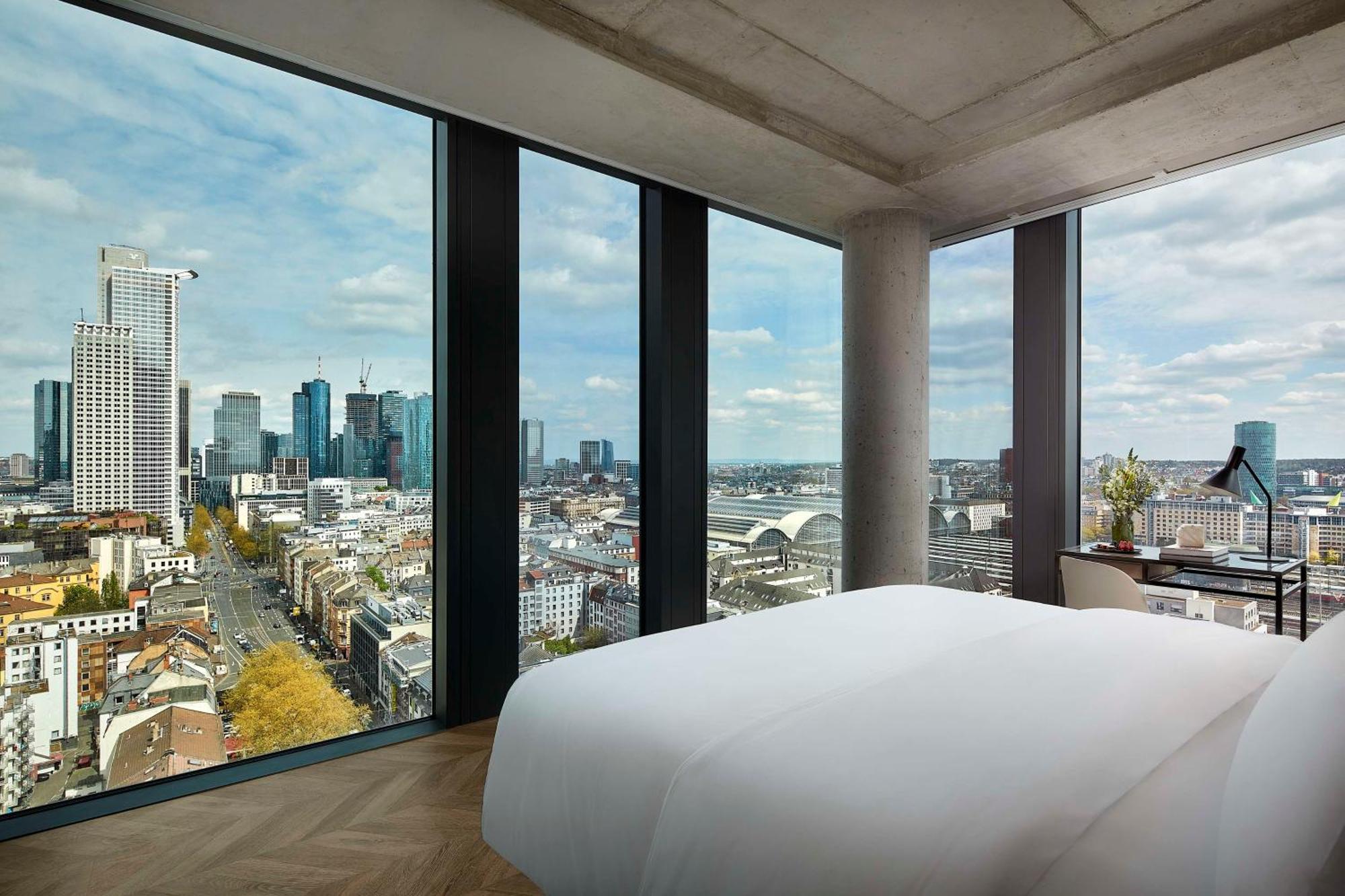 Nh Collection Frankfurt Spin Tower Hotel Франкфурт на Майн Екстериор снимка